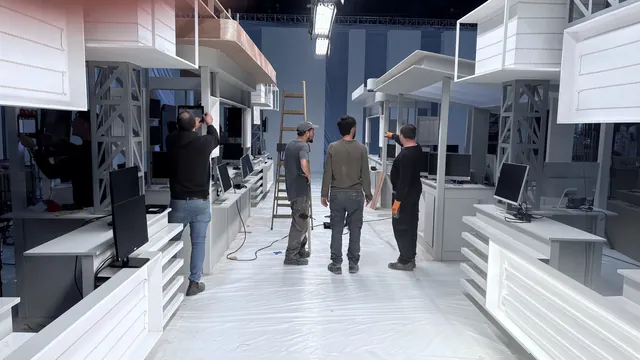 כיתות מחשבים ומסכי דוכן באקספו תל אביב